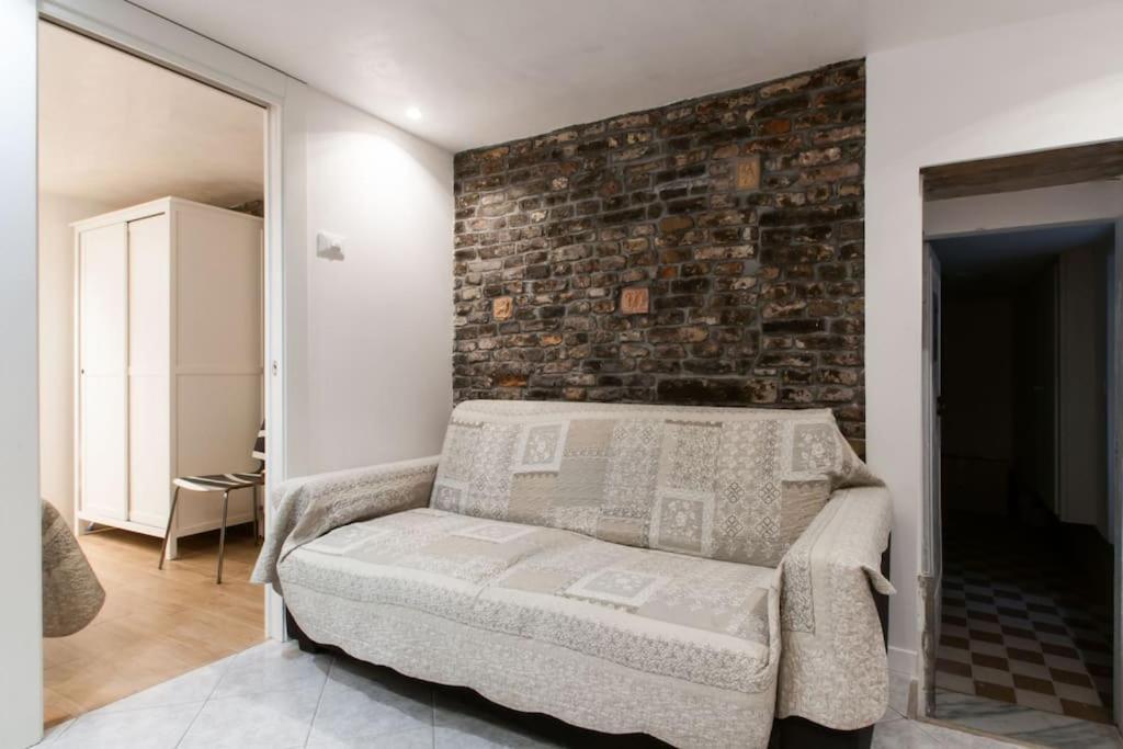 Apartment Ca'mariagrazia Flat In With Private Patio Venedig